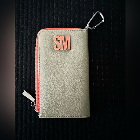 Steve Madden Wallet and card holder - Picture 1 of 4
